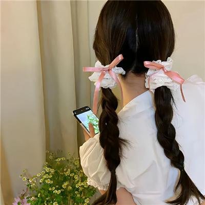 阿尔玛与狼